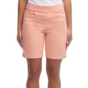 DKNY WOMENS COMFORT STRETCH PULL ON BERMUDAS - *NEW W/TAGS